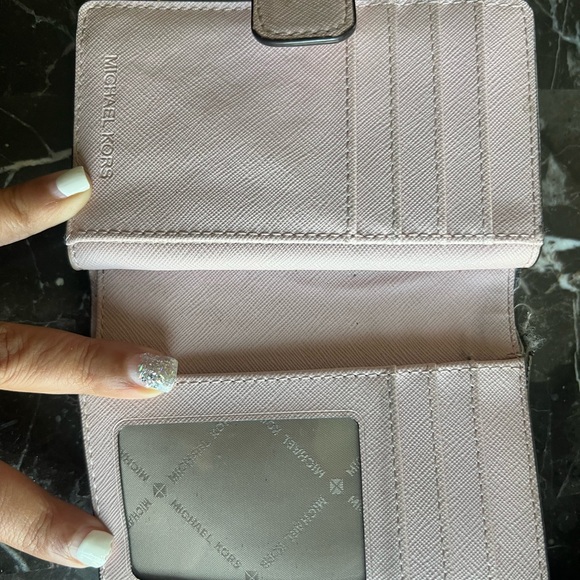 Michael Kors Blush Pink Wallet - Picture 3 of 3